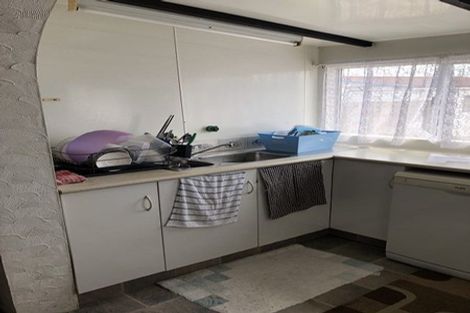 Photo of property in 132 Cascades Road, Pakuranga Heights, Auckland, 2010