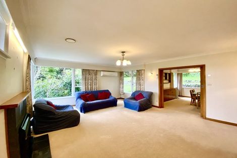 Photo of property in 1 Kohima Drive, Khandallah, Wellington, 6035