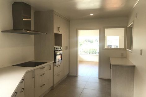 Photo of property in 7 Corunna Road, Milford, Auckland, 0620