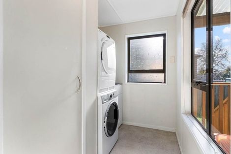 Photo of property in 28a Powell Street, Avondale, Auckland, 1026