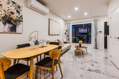 Photo of property in 2/21 Hazards Road, Weymouth, Auckland, 2103