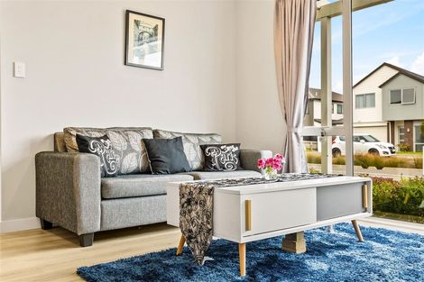 Photo of property in 18 Camp X Place, Whenuapai, Auckland, 0618