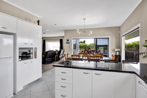 Photo of property in 160 Upper Kina Road, Oaonui, Opunake, 4681