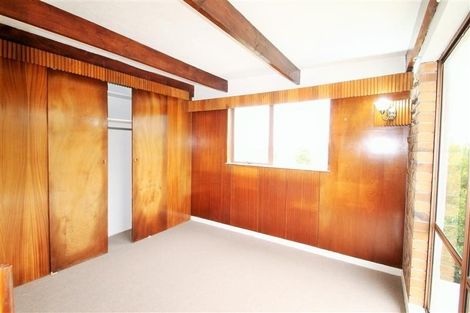 Photo of property in 24 Edgeworth Road, Glenfield, Auckland, 0629