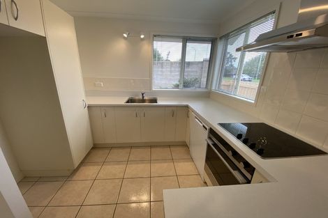 Photo of property in 23/262 Centreway Road, Orewa, 0931