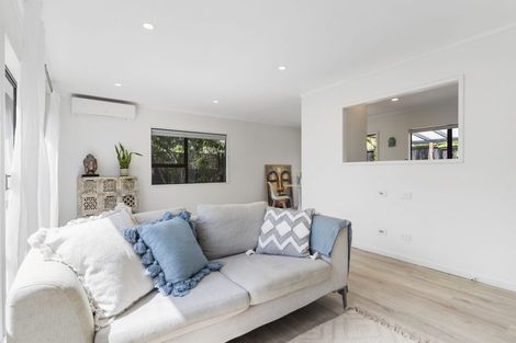 Photo of property in 1 Rakino Avenue, Manly, Whangaparaoa, 0930
