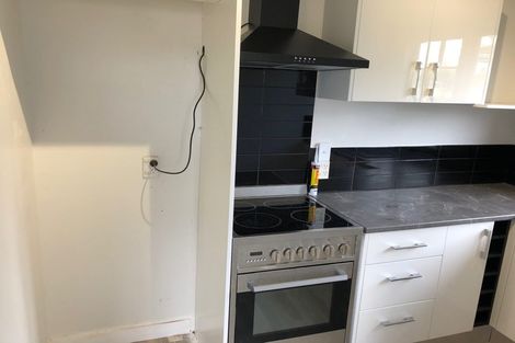 Photo of property in 24 Holland Street, Pukekohe, 2120