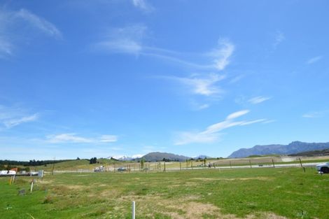 Photo of property in 50 Obelisk Street, Wanaka, 9305