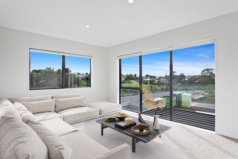 Photo of property in 140 Te Napi Drive, Takanini, Auckland, 2112