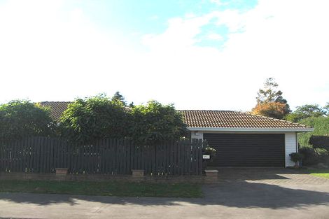Photo of property in 2/56 Bryndwr Road, Bryndwr, Christchurch, 8052