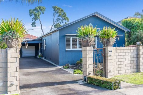 Photo of property in 1/3 Morrow Avenue, Bucklands Beach, Auckland, 2012