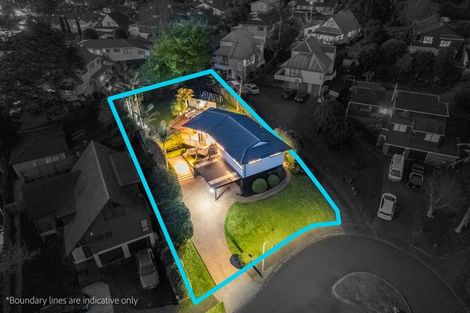 Photo of property in 8 Tilia Place, Totara Heights, Auckland, 2105