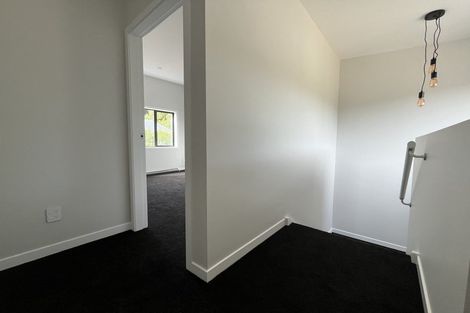 Photo of property in 49 Taylor Terrace, Tawa, Wellington, 5028