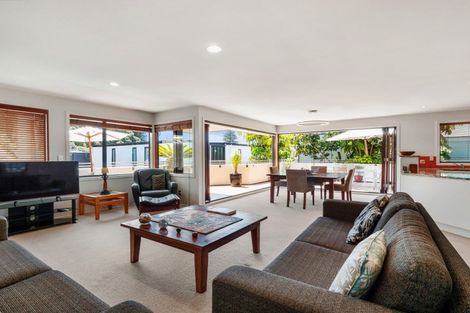 Photo of property in 4b Rita Street, Mount Maunganui, 3116