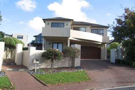 Photo of property in 14 Bluefin Way, West Harbour, Auckland, 0618