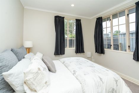 Photo of property in 37 Nielsen Gardens, Rototuna, Hamilton, 3210