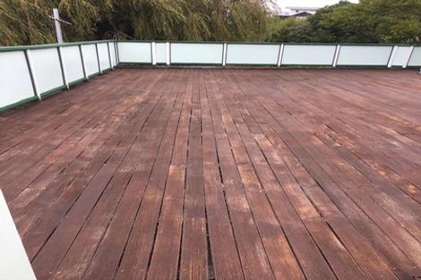 Photo of property in 30 Nigel Road, Browns Bay, Auckland, 0630