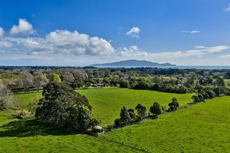 Photo of property in 3 Hadfield Road, Peka Peka, Waikanae, 5391