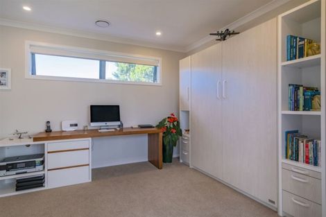 Photo of property in 15 Waitotara Way, Whitianga, 3510