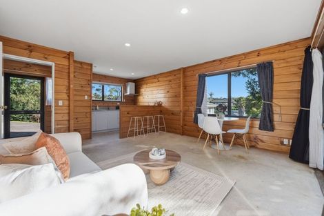 Photo of property in 4 Redwing Street, Browns Bay, Auckland, 0630
