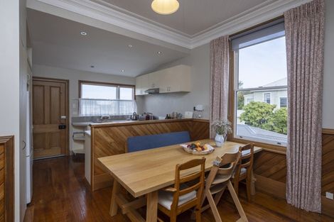 Photo of property in 18 Kilgour Street, Roslyn, Dunedin, 9010