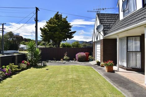 Photo of property in 59 Waerenga Road, Otaki, 5512