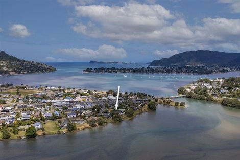 Photo of property in 10 Marquet Place, Tairua, 3508