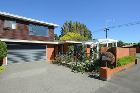 Photo of property in 2 Rubens Place, Burnside, Christchurch, 8053