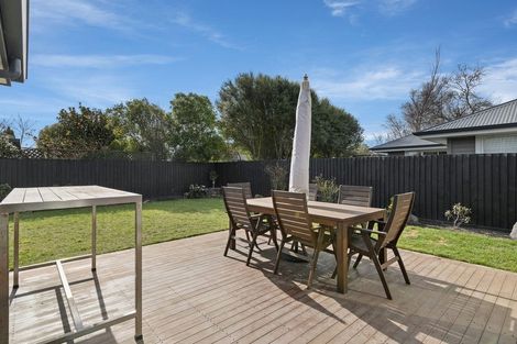 Photo of property in 7a Sylvia Street, Parklands, Christchurch, 8083