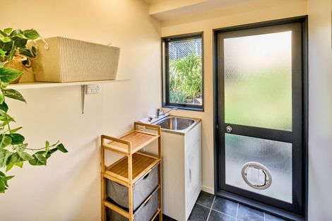 Photo of property in 13a Dale Road, Raumati South, Paraparaumu, 5032