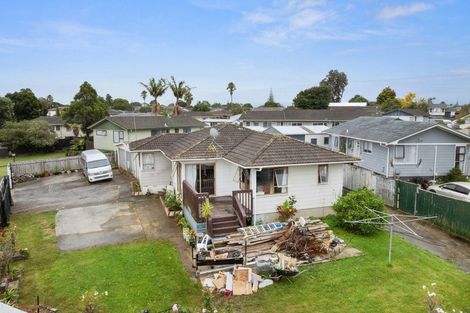 Photo of property in 21 Sharland Avenue, Manurewa, Auckland, 2102