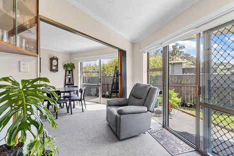 Photo of property in 23b Stoke Street, Westown, New Plymouth, 4310