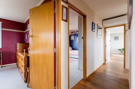 Photo of property in 32 Salmond Street, Halfway Bush, Dunedin, 9010