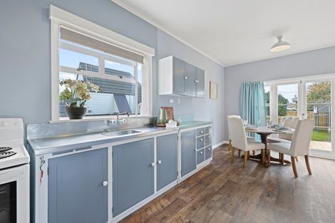 Photo of property in 70 Williams Street, Cambridge, 3434