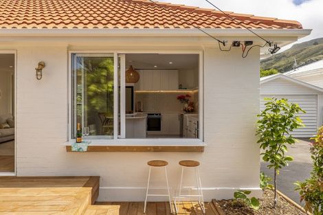 Photo of property in 42 Arnold Street, Sumner, Christchurch, 8081