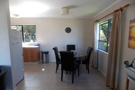 Photo of property in 12 Caldwell Street, Karori, Wellington, 6012