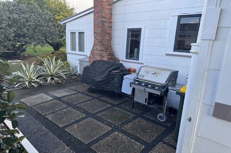 Photo of property in 41 Torkar Road, Clarks Beach, 2122