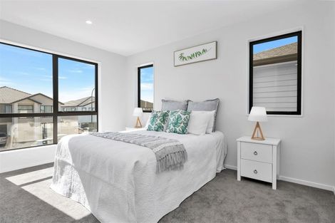 Photo of property in 48 Hikuawa Road, Flat Bush, Auckland, 2019