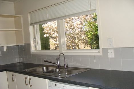 Photo of property in 39 Sandspit Road, Cockle Bay, Auckland, 2014