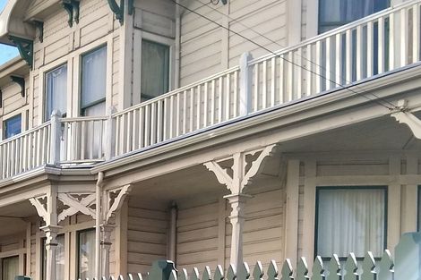 Photo of property in 8 Davis Street, Thorndon, Wellington, 6011