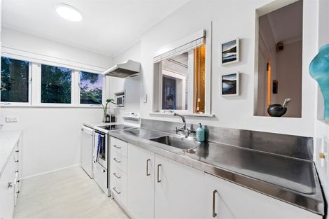 Photo of property in 2a Hauraki Road, Hauraki, Auckland, 0622