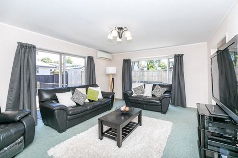 Photo of property in 5 Esmae Place, Dinsdale, Hamilton, 3204