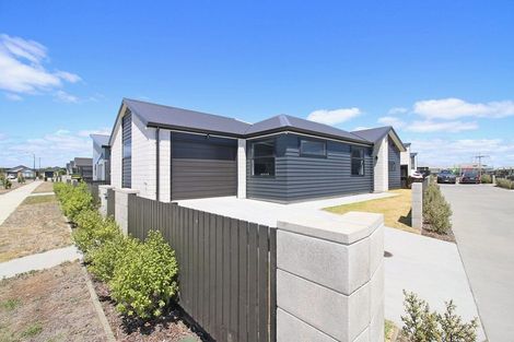 Photo of property in 34 Crown Street, Papamoa, 3118