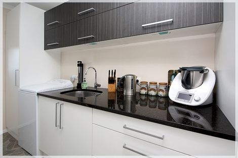 Photo of property in 9 Easton Street, Foxton, 4814