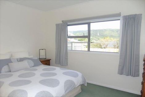 Photo of property in 2/3 Ngaio Gorge Road, Ngaio, Wellington, 6035