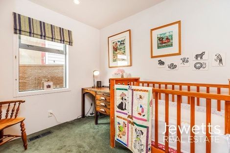 Photo of property in 191 Marine Parade, Seatoun, Wellington, 6022