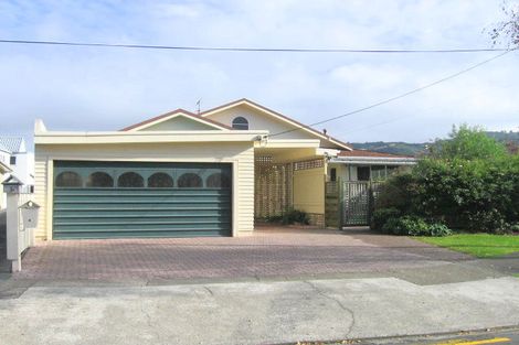 Photo of property in 4 Harley Grove, Boulcott, Lower Hutt, 5010