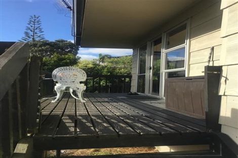 Photo of property in 2/11 Foley Place, Torbay, Auckland, 0632
