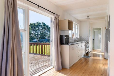 Photo of property in 12 Ropata Street, Kaiti, Gisborne, 4010