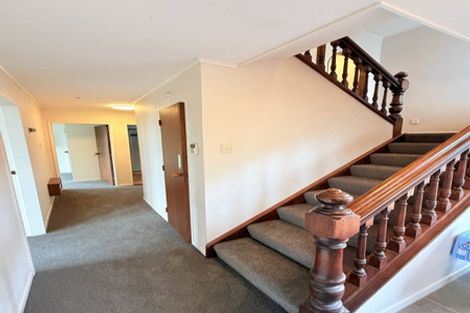 Photo of property in 2 Flint Way, Northland, Wellington, 6012